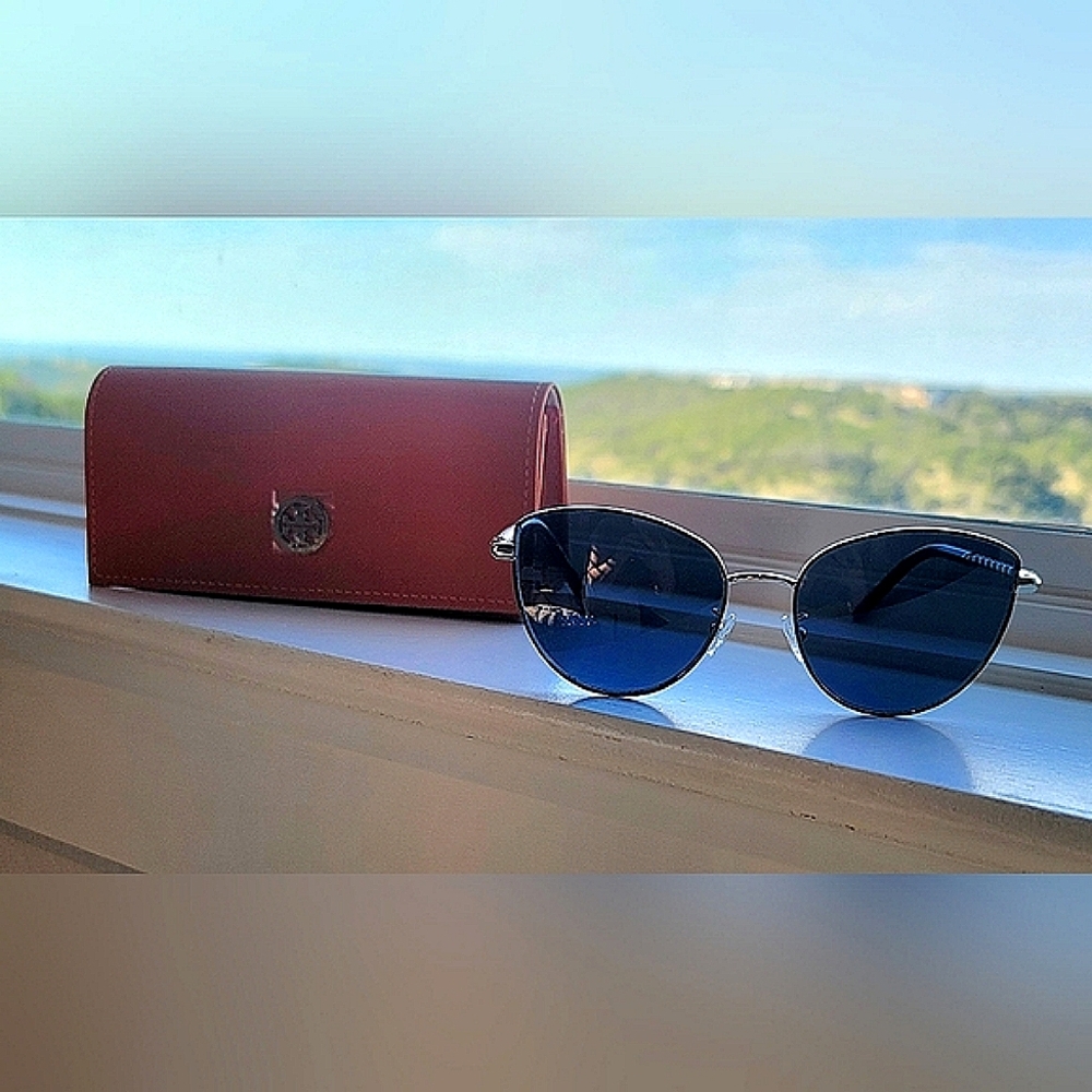 Tory Burch Eleanor Cat Eye Sunglasses NWT